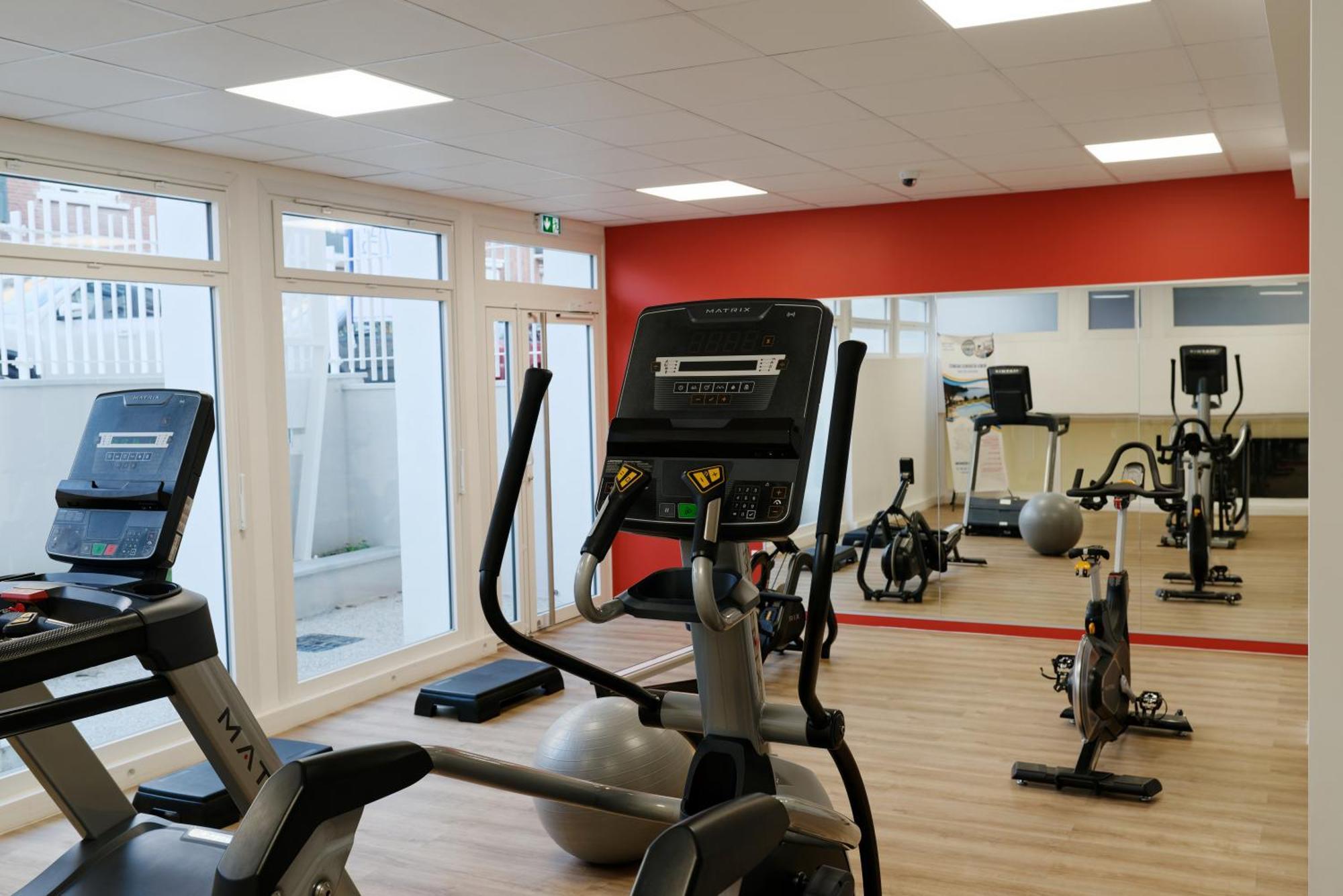 Nemea Appart Hotel Coliseum Amiens Centre Exterior photo